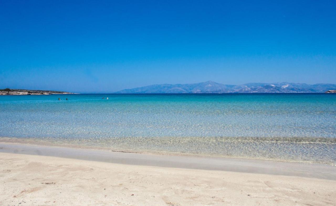 White Rooms Paros Науса Екстер'єр фото