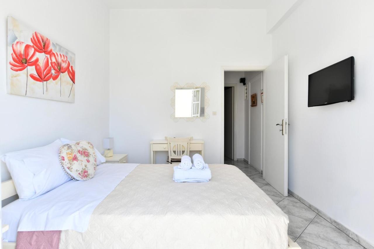 White Rooms Paros Науса Екстер'єр фото