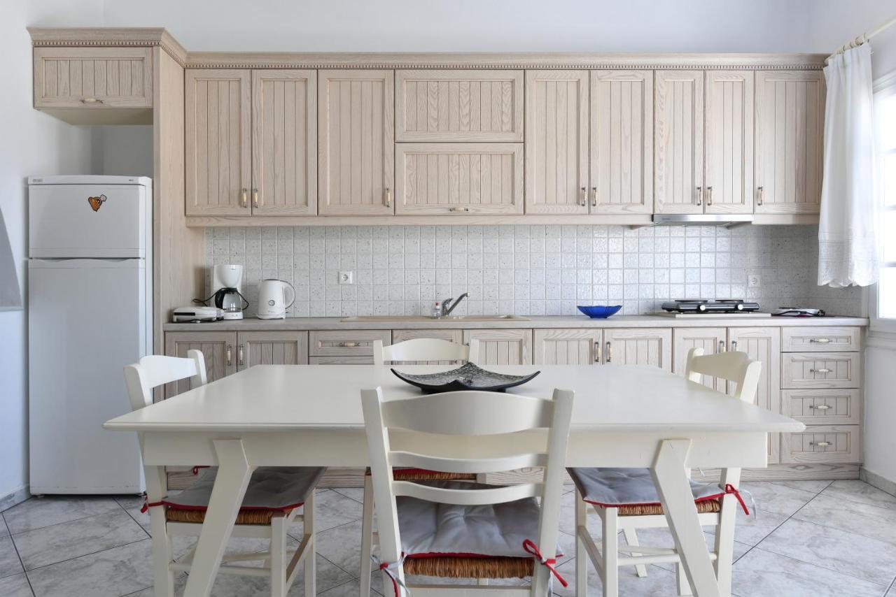 White Rooms Paros Науса Екстер'єр фото
